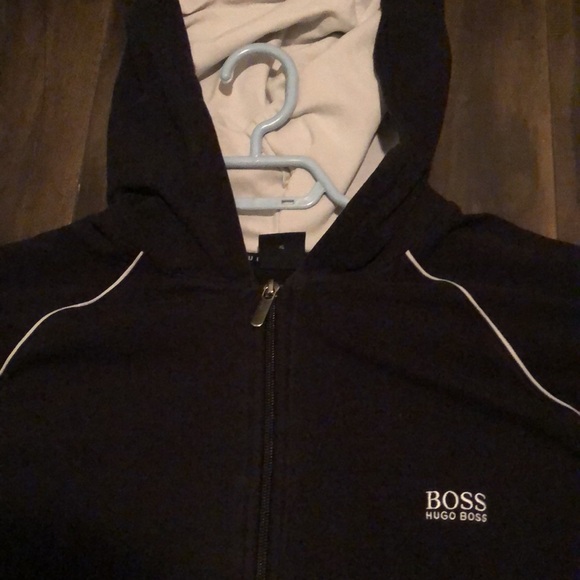 Hugo boss zip up - Picture 2 of 2